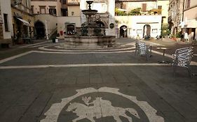 Nerone's - B&C e HomeRestaurant in Sutri